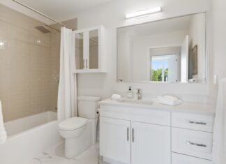 Jakie są koszty remontu łazienki "pod klucz"? Przykładowy cennik i porównanie ofert